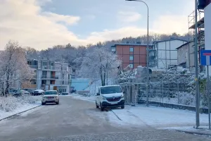 Nie przegap znaku "strefy", bo dostaniesz mandat