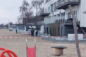 Policja w budynku dawnej Zatoki Sztuki. Sprawa ma związek ze śledztwem ws. Iwony Wieczorek?