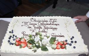 500 kilogramów tortów od Gdańska dla uczestników studniówek