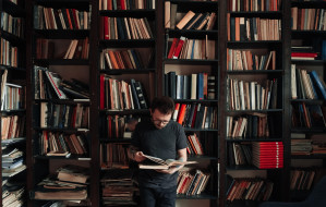 Co najchętniej czytaliśmy w 2022 roku? Ranking wypożyczeń gdańskiej biblioteki