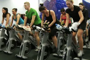 Spinning. Stacjonarnie, ale intensywnie