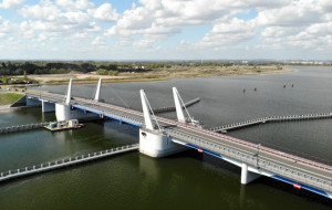 Awaria mostu w Sobieszewie, ale ruch samochodowy nie jest zagrożony