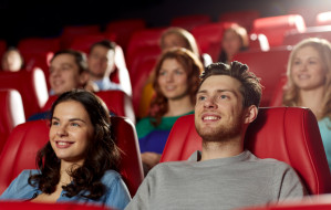 Bilety na filmy coraz droższe. Kina szukają oszczędności