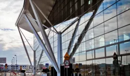 Lotnisko: nowy terminal, stare problemy