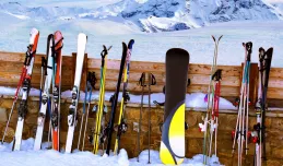 Zimowa wyprzedaż się rozkręca. Kup taniej narty, łyżwy czy snowboard