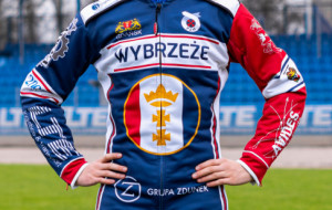 Zdunek Wybrzeże Gdańsk zaprezentował kevlar na sezon 2023. Wylicytuj swój