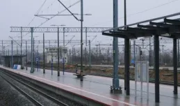 PKP o fuszerkach na peronach w Gdyni: za późno na zmiany