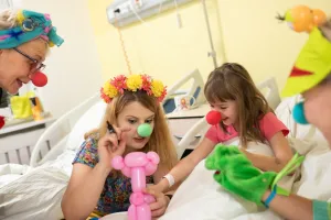 Dr Clown szuka wolontariuszy do śmiechoterapii w szpitalach dziecięcych