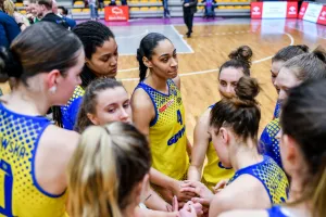 VBW Arka Gdynia - Polski Cukier AZS UMCS Lublin 67:74. Koniec sezonu koszykarek