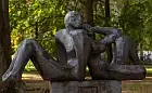 Wybierz się na spacer po parku Oliwskim szlakiem rzeźb współczesnych