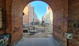 Gdańska uliczka częściowo zamknięta. Trwa kolejny etap remontu