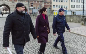 Po spacerze prezydent z komendantem: policja wróci na Piwną