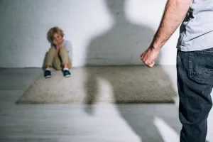 Przemoc w rodzinie. Ile zakazów zbliżania się wydała pomorska policja?