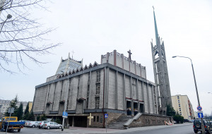 Kościół sypał się, a wygrywa konkurs. Nagroda dla świątyni w centrum Gdyni