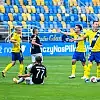 Arka Gdynia - Polonia Warszawa 2:3. Rykoszety, kartki i emocje zamiast punktów