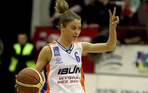Małaszewska poprowadzi grę koszykarek