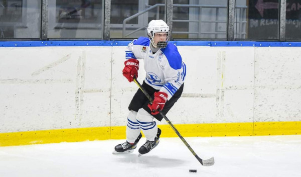 The hockey player from Stoczniowiec Gdańsk made her dream come true.  He will play in Canada.  THLK starts