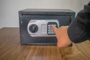 Domowy sejf. Na co zwrócić uwagę przy jego wyborze?