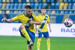 Arka Gdynia odzyskuje pomocnika. Hubert Adamczyk nawiąże do najlepszego sezonu?