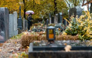 Spersonalizowany pogrzeb - czy warto zaplanować pochówek, jak mają pożegnać nas bliscy?