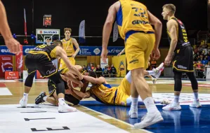 Arka Gdynia i Trefl Sopot po kolejne awanse w Orlen Basket Lidze. Graja u siebie