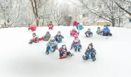 Niech dzieci nacieszą się śniegiem