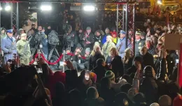 Tysiące osób oddały hołd Pawłowi Adamowiczowi. Przemawiał Donald Tusk