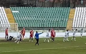 Lechia Gdańsk - Chojniczanka 2:3 w sparingu. Maksym Chłań wyrzucony z boiska