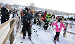 Polskie góry drogie jak włoskie. Ile kosztuje wyjazd na narty z dzieckiem?