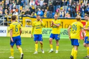 Arka Gdynia wypłaciła zaległe pieniądze piłkarzom oraz podpisała umowę z Gdynią