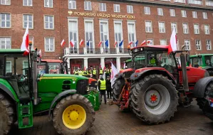 Protest rolników pod Urzędem Wojewódzkim