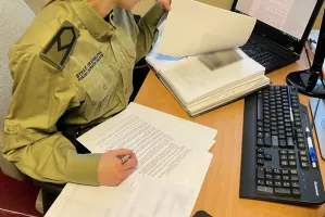 Firmy zatrudniały "na lewo" ponad sto osób