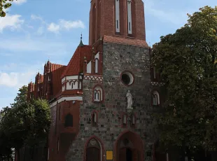 Kościołem na Monciaku przez lata zarządzało wojsko