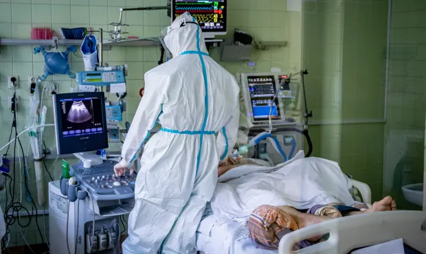 "Aparat za miliony niszczeje". Co dzieje się z pandemicznym tomografem?