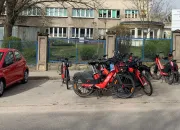 Rowery Mevo blokują miejsca parkingowe