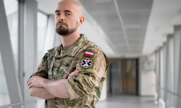 Polski medyk na ukraińskim froncie. "Jeżeli znajdziemy się w niewoli, czeka nas tylko śmierć"