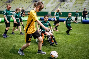 Futbol Plus stwarza możliwość uprawiania sportu dzieciom z niepełnosprawnościami