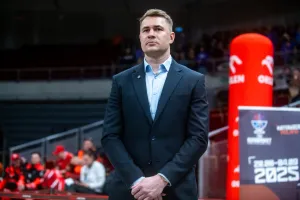 Bartłomiej Wołoszyn: Po takim sezonie AMW Arki Gdynia rewolucja w składzie jest wskazana