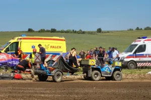 Quad wjechał w kibiców podczas zawodów