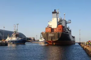 Rosyjski statek Khatanga opuścił Gdynię