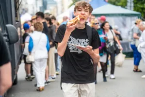 Świętojańska po raz ósmy zamieniła się w kulinarny deptak