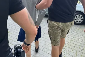 Kilka godzin z życia młodego recydywisty