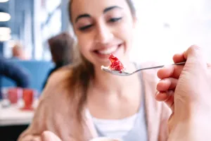 Od mleka matki do Oreo. Jak biologia i projektowanie smaku zmieniły sposób, w jaki jemy
