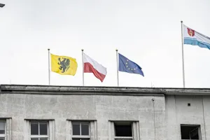 Dlaczego prawie nikt nie wywiesza tej flagi?