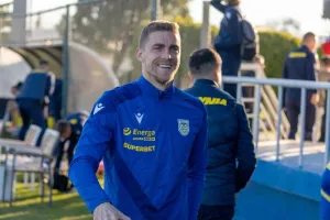 Nowy napastnik Arki Gdynia wyznaczył cel. Głód goli i morza