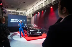 Zaprezentowano Volvo ES90 z zasięgiem nawet do 700 km