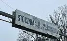 Historyczne napisy niszczeją. Kiedyś reklamowały Stocznię Gdynia