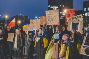 4 lata wojny na Ukrainie. Deklaracja Mariupolska i rozmowy o przyszłości
