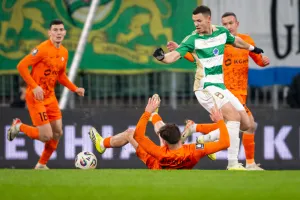 Lechia Gdańsk po męskiej rozmowie. Iwan Żelizko: Zagrać dobry mecz i wygrać derby