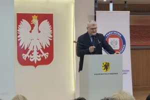 Rośnie liczba zakażeń bakteriami lekoopornymi. "Skrócenie pobytu w szpitalach jest kluczowe"